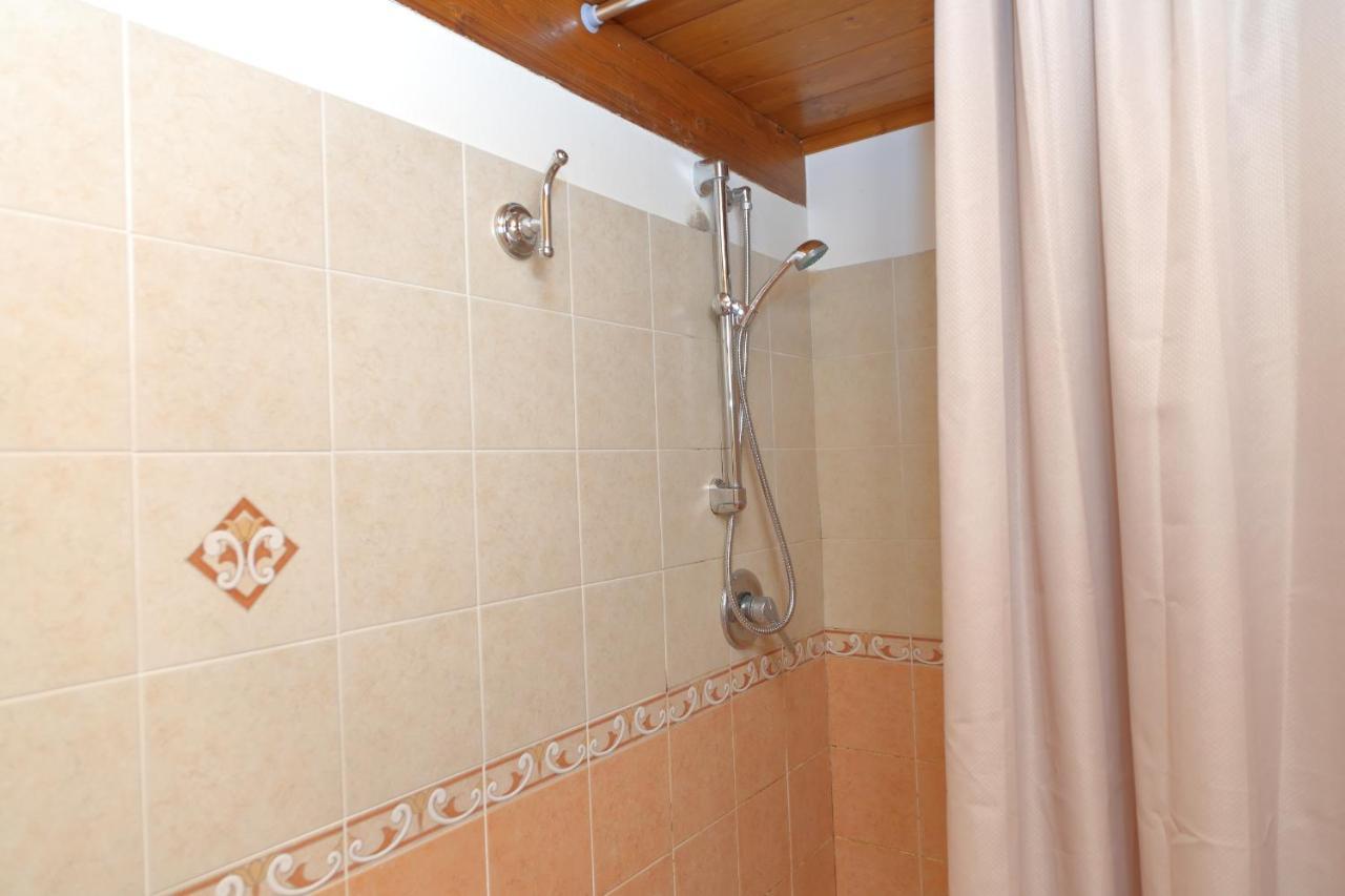 Sunny Flat - Self Apartments تْشيفالو المظهر الخارجي الصورة