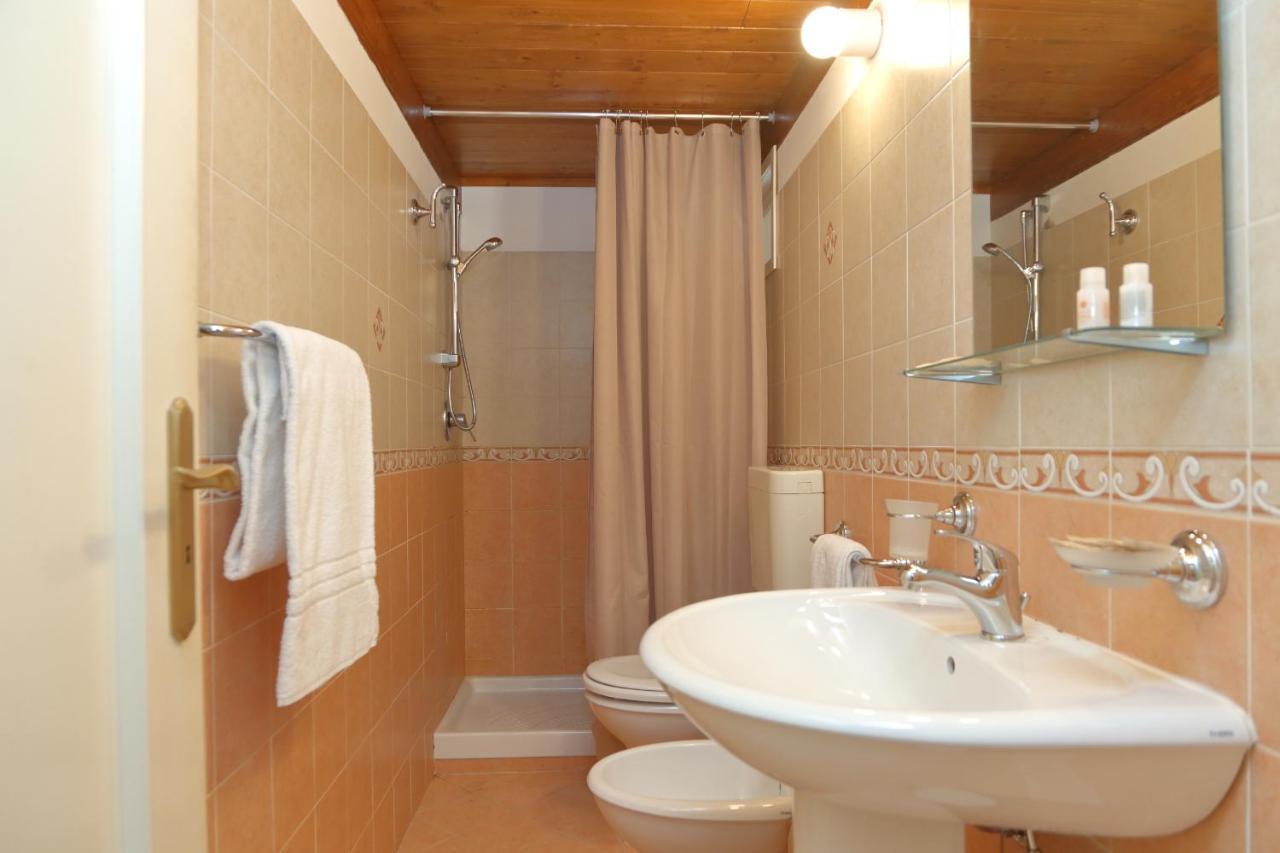 Sunny Flat - Self Apartments تْشيفالو المظهر الخارجي الصورة