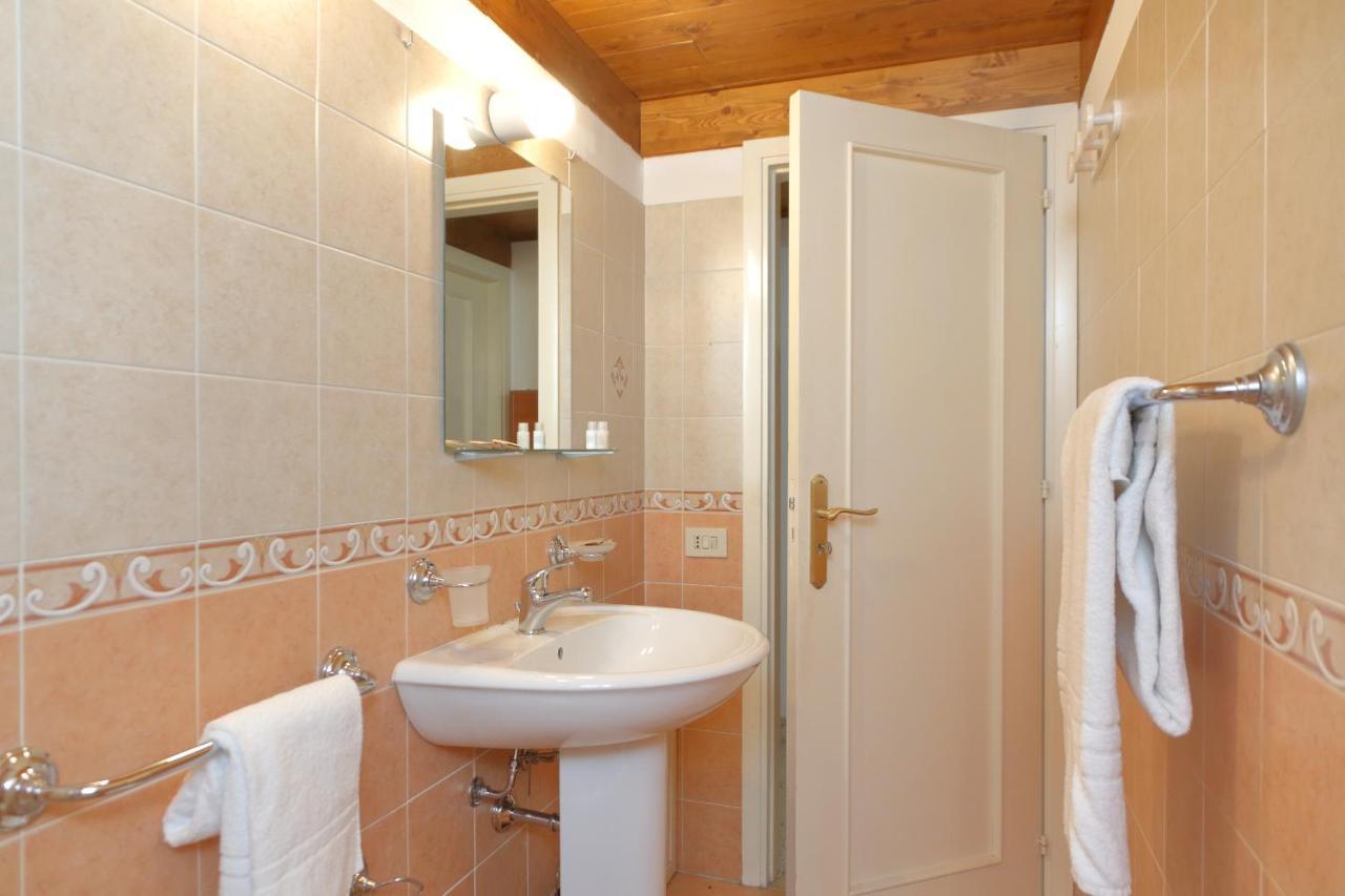 Sunny Flat - Self Apartments تْشيفالو المظهر الخارجي الصورة
