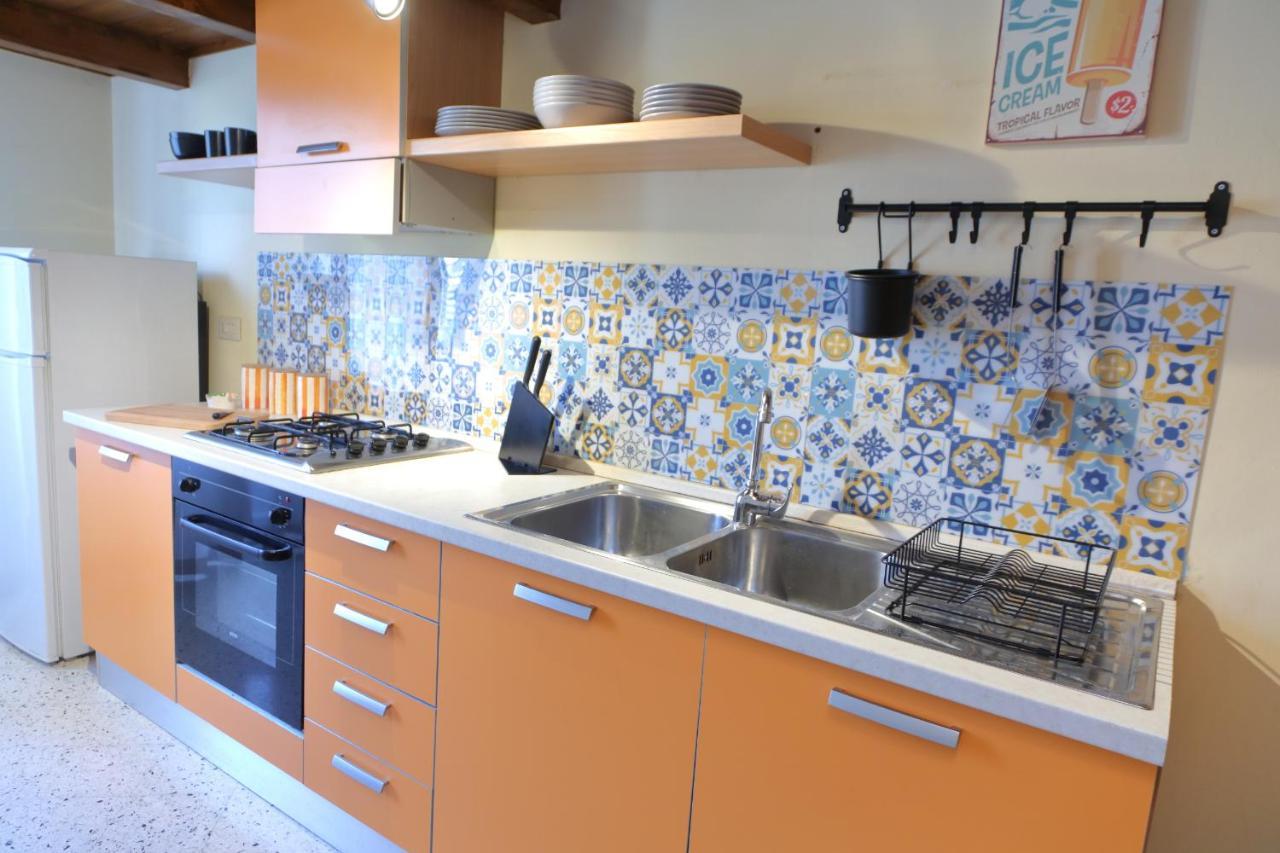 Sunny Flat - Self Apartments تْشيفالو المظهر الخارجي الصورة